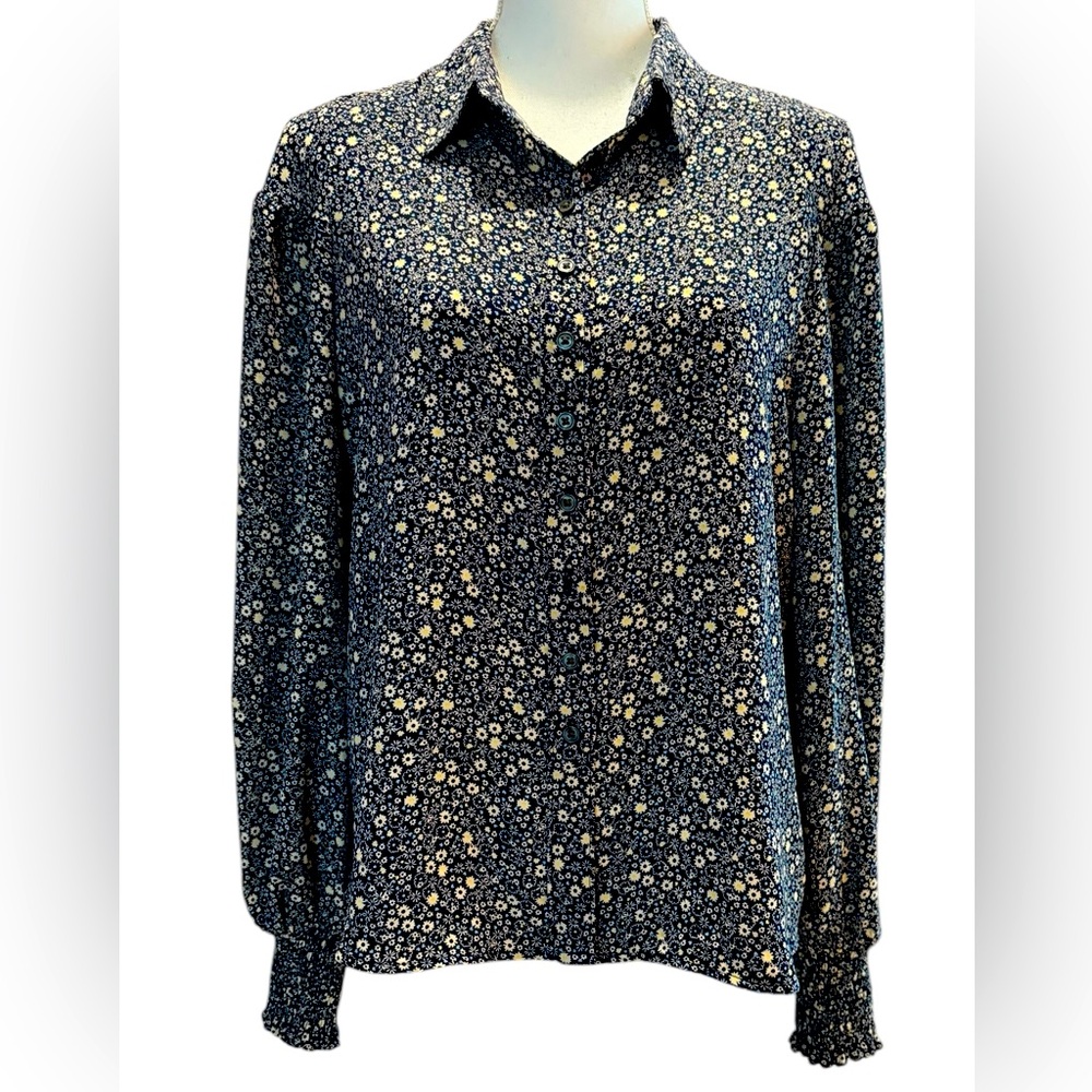 Levi’s button down floral blouse